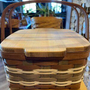 Longaberger JW Heritage Cake Basket w/Protector Set-24 hour special!!!!!